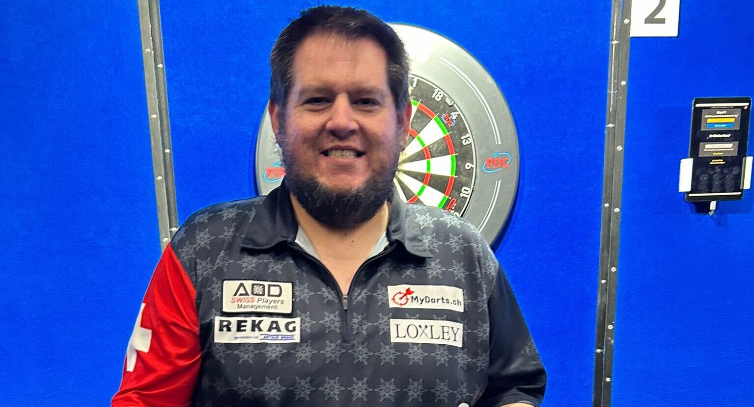 Der Schweizer Stefan Bellmont fährt zur Darts-WM.