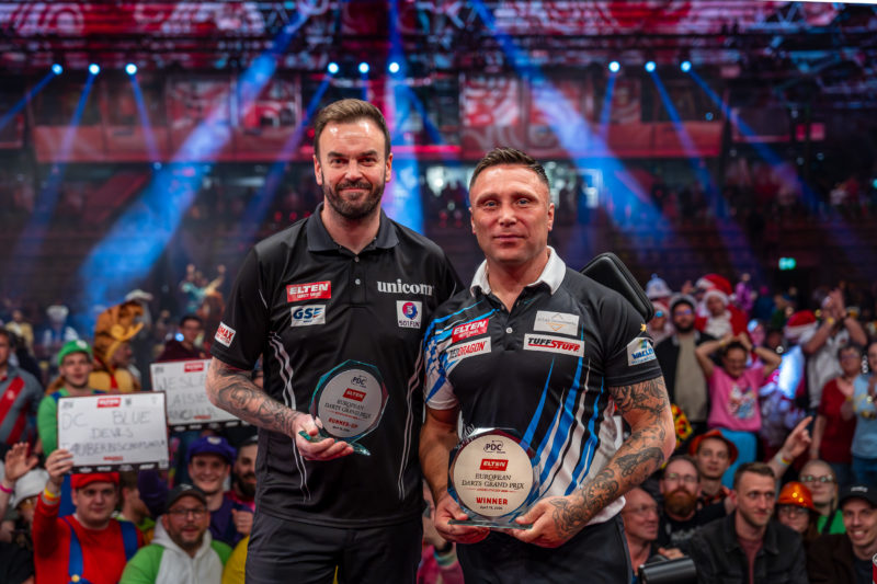 PDC_ET05_WINNER_RUNNER-UP_Price_Smith